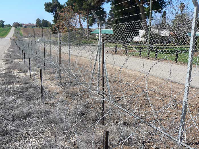 Barbed wire around Kibbutz Nir-Am