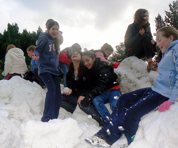 Snow at Kibbutz Nir-Am