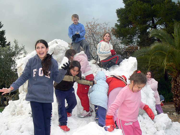 snow in Kibbutz Nir-Am